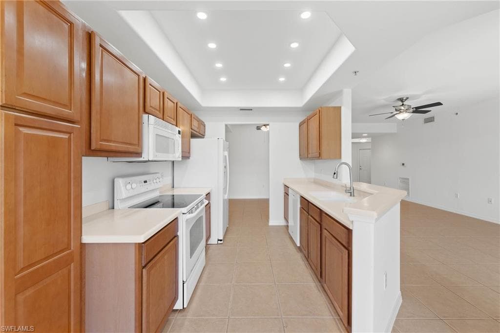 11661 Navarro WAY 1704-11