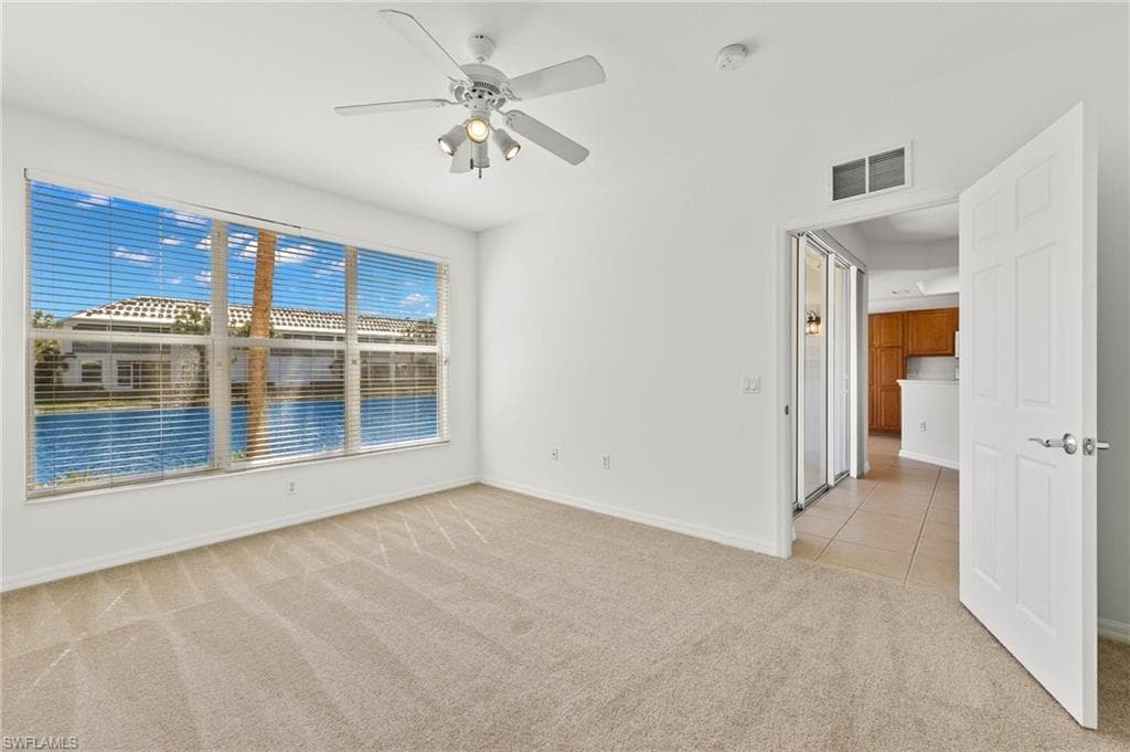 11661 Navarro WAY 1704-19