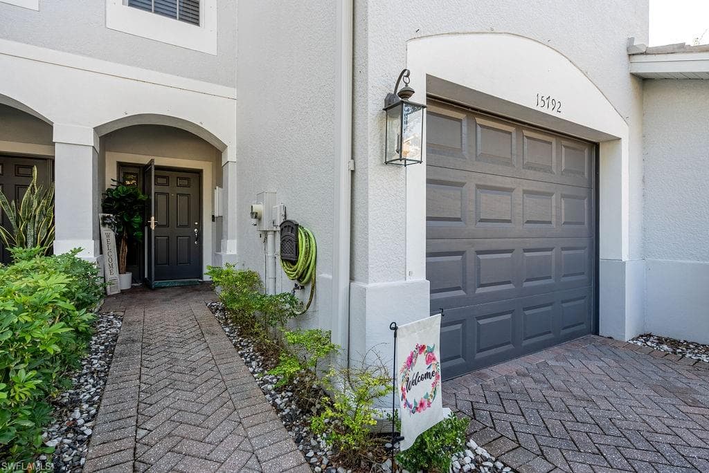 15792 Marcello CIR 182-48