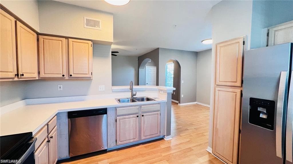 23520 Walden Center DR 308-5
