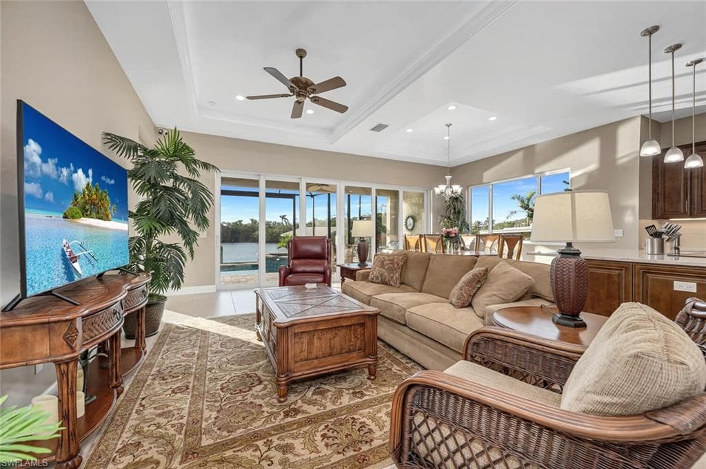 3254 Lakeview DR-9