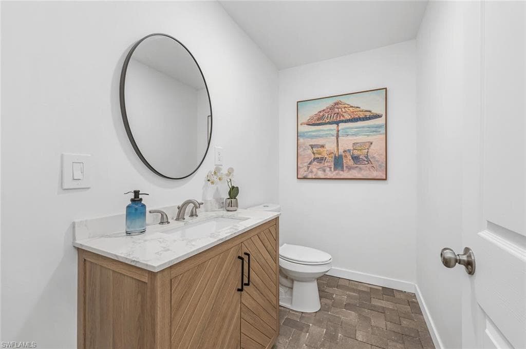 2736 Gulfview DR-23