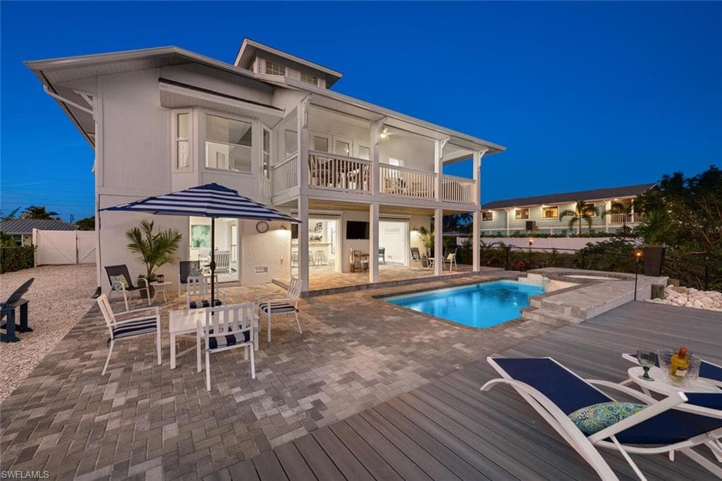 2736 Gulfview DR-27