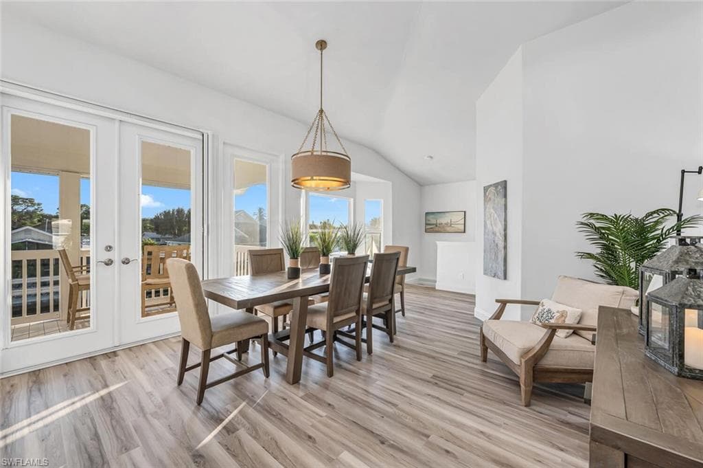 2736 Gulfview DR-12