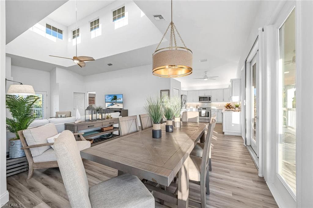 2736 Gulfview DR-11