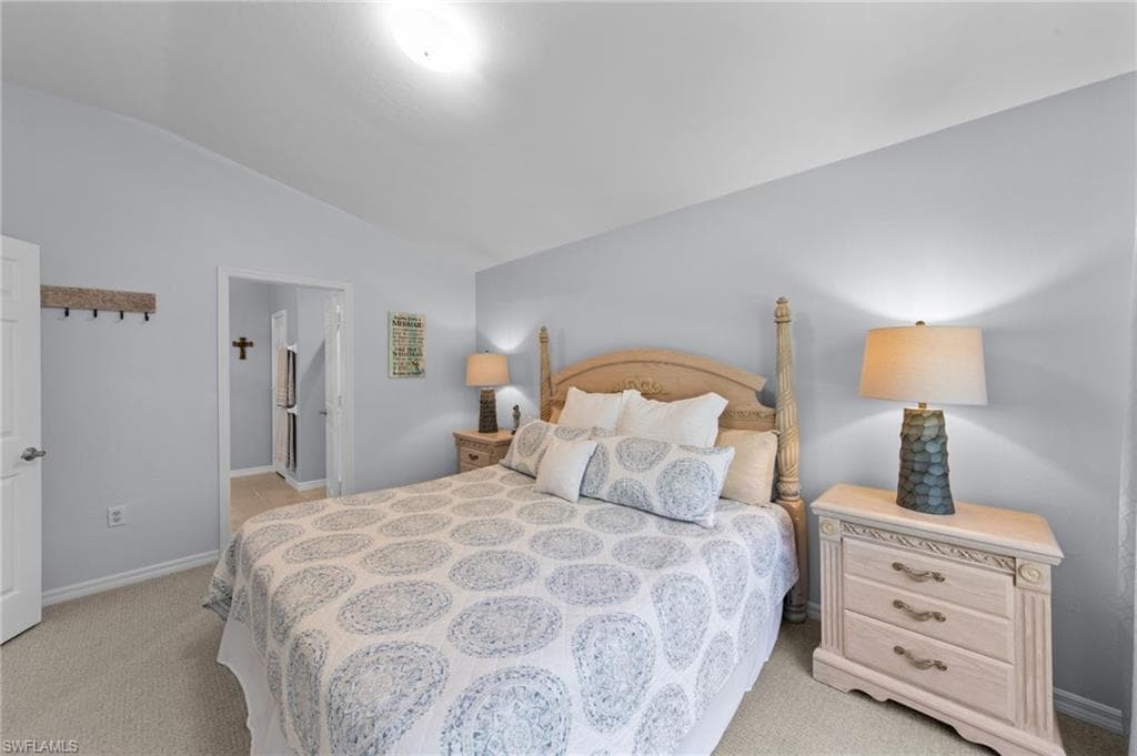9974 Horse Creek RD-22