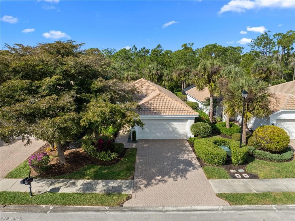 9974 Horse Creek RD-37