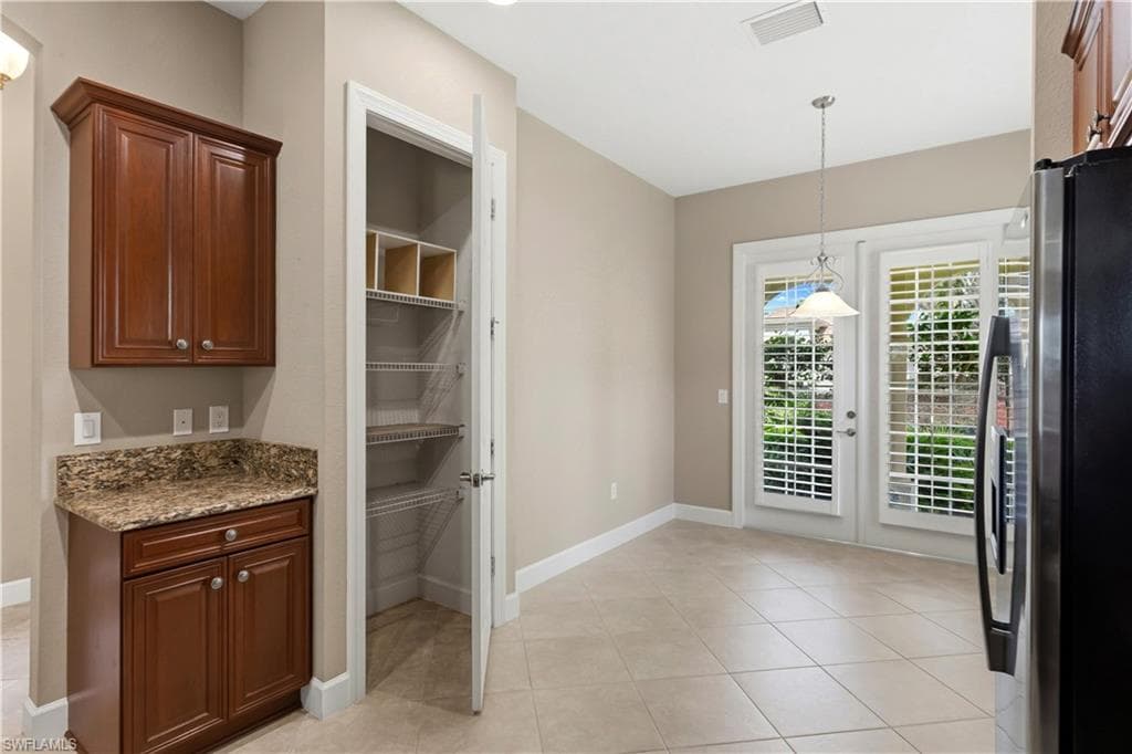 26351 Stonewall LN-11
