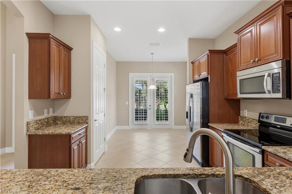 26351 Stonewall LN-8
