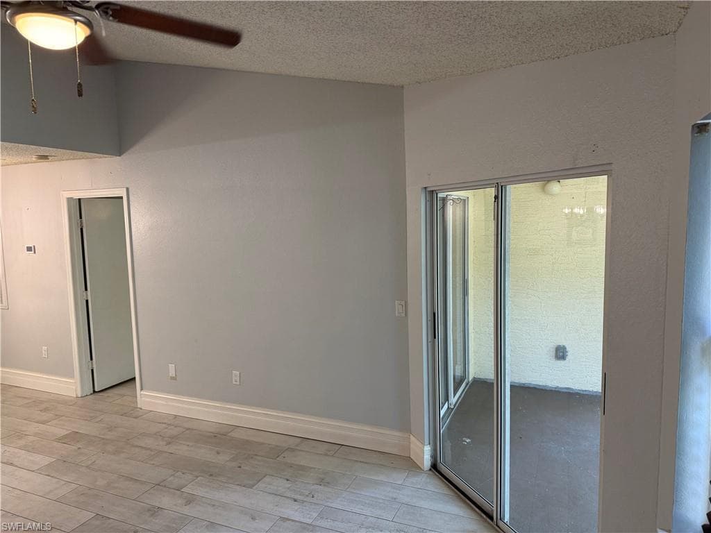 12520 Equestrian CIR 306-5