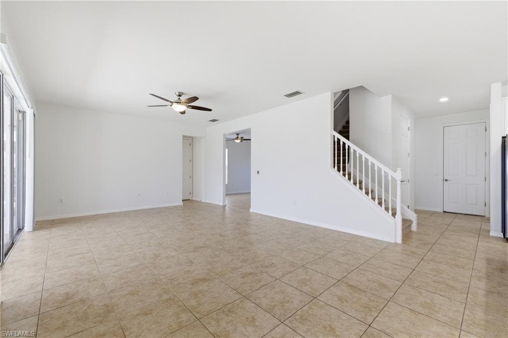 2639 Bellingham CT-9