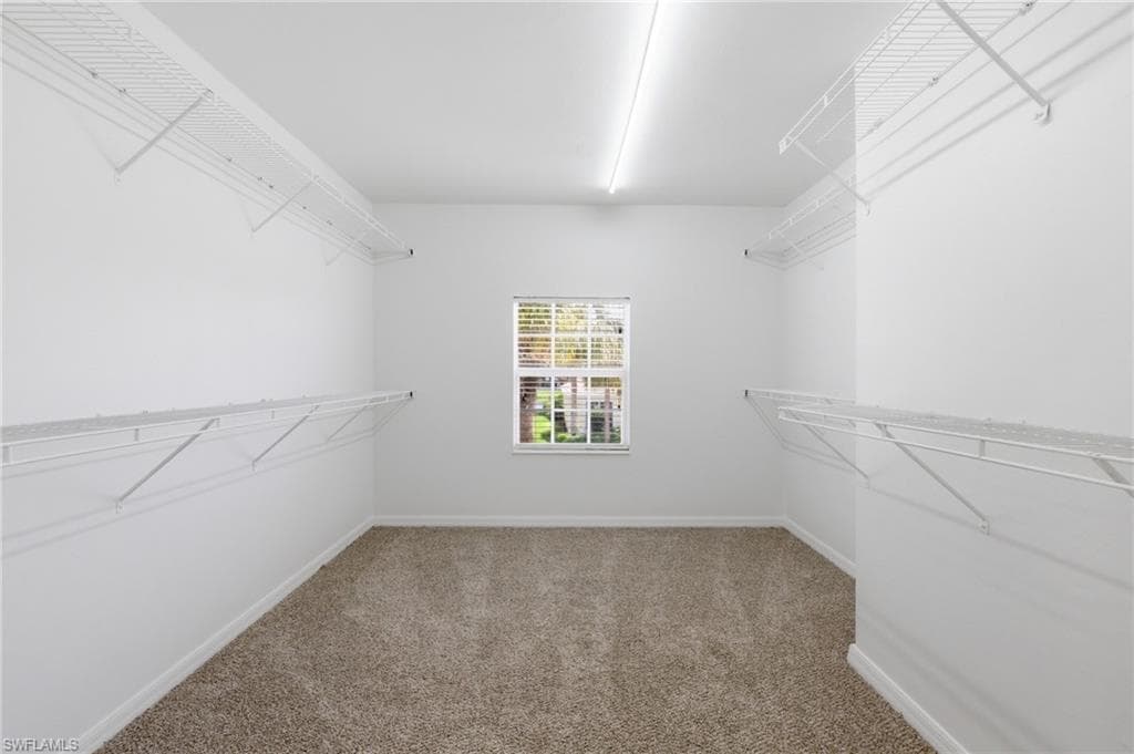 2639 Bellingham CT-35
