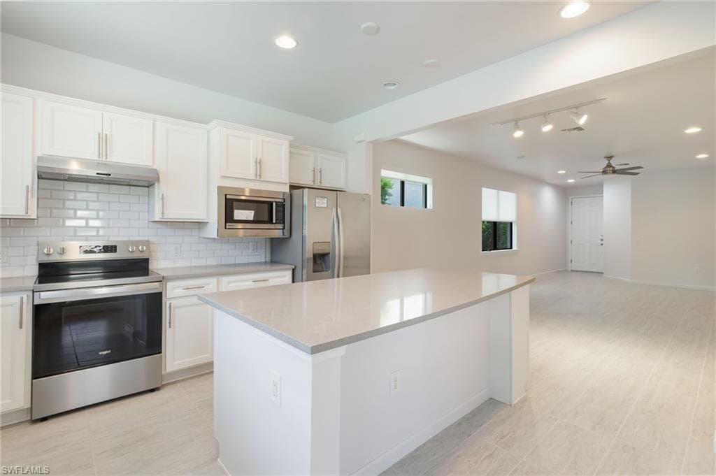 20122 Corkscrew Shores BLVD-7