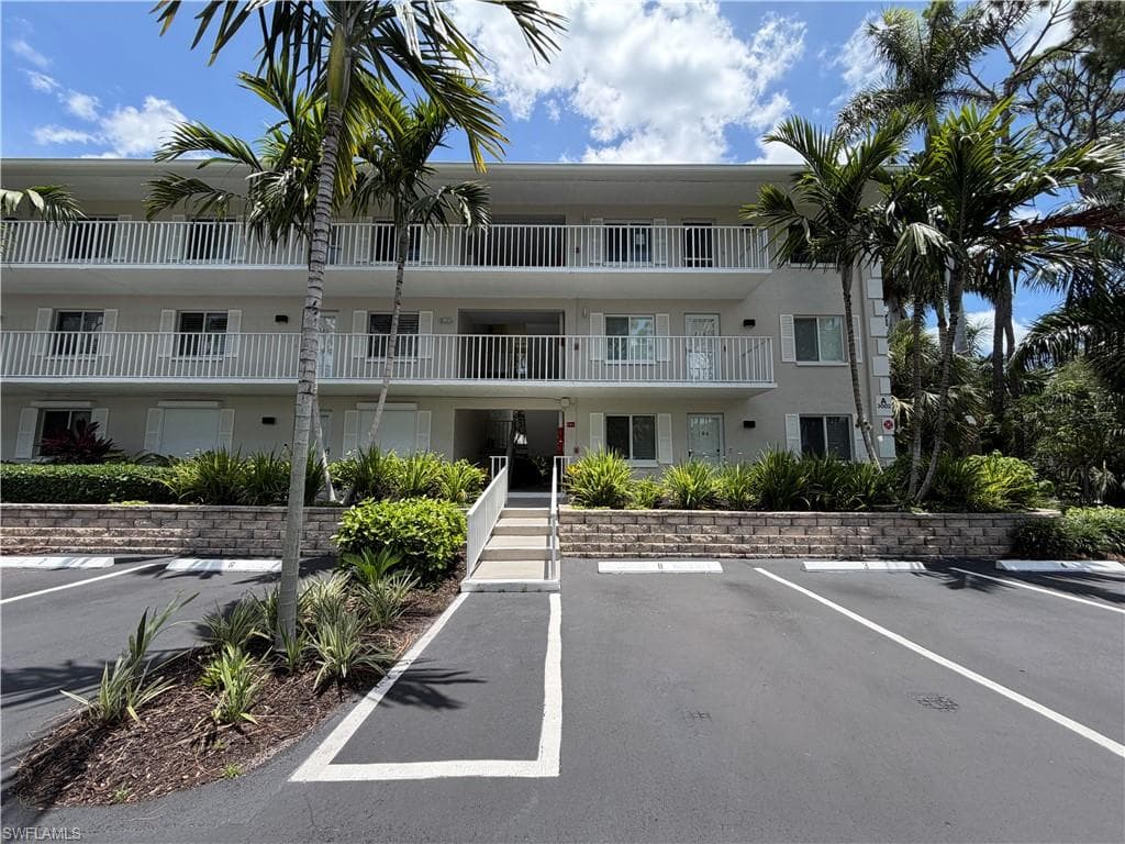 3002 Sandpiper Bay CIR A306-2