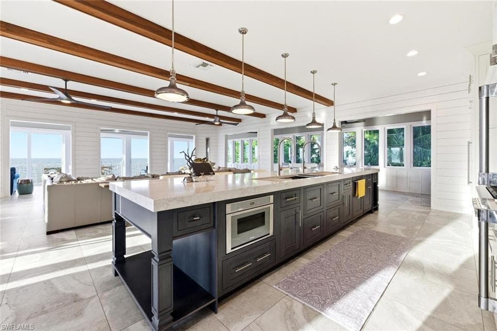 7660 Bocilla LN-16