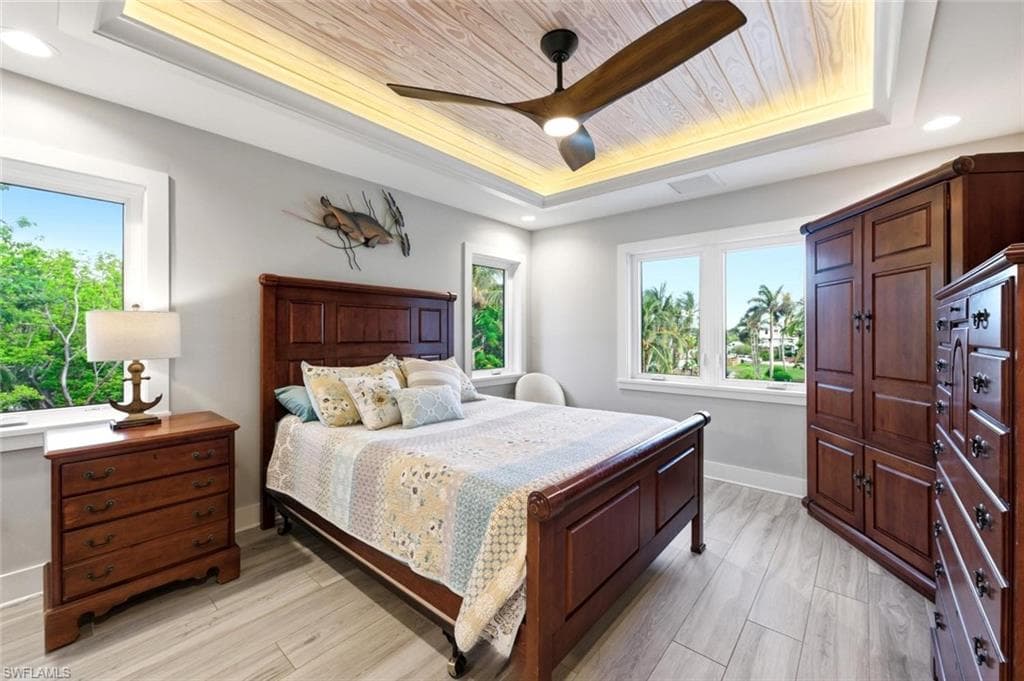 7660 Bocilla LN-35