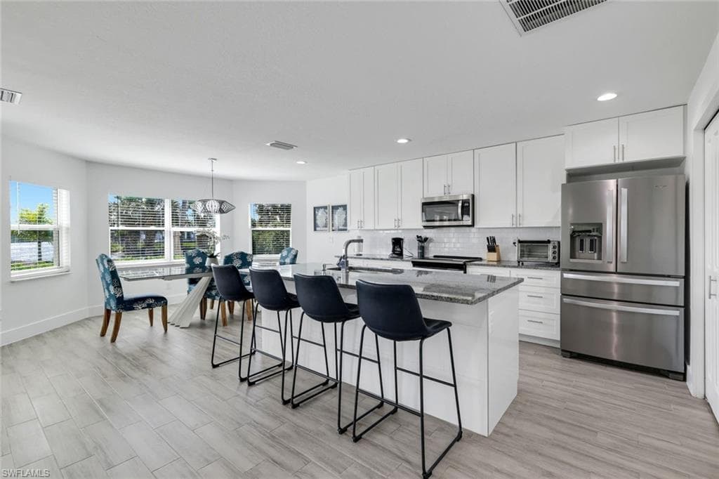 6053 Montego Bay LOOP-13