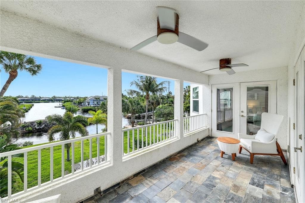 6053 Montego Bay LOOP-33