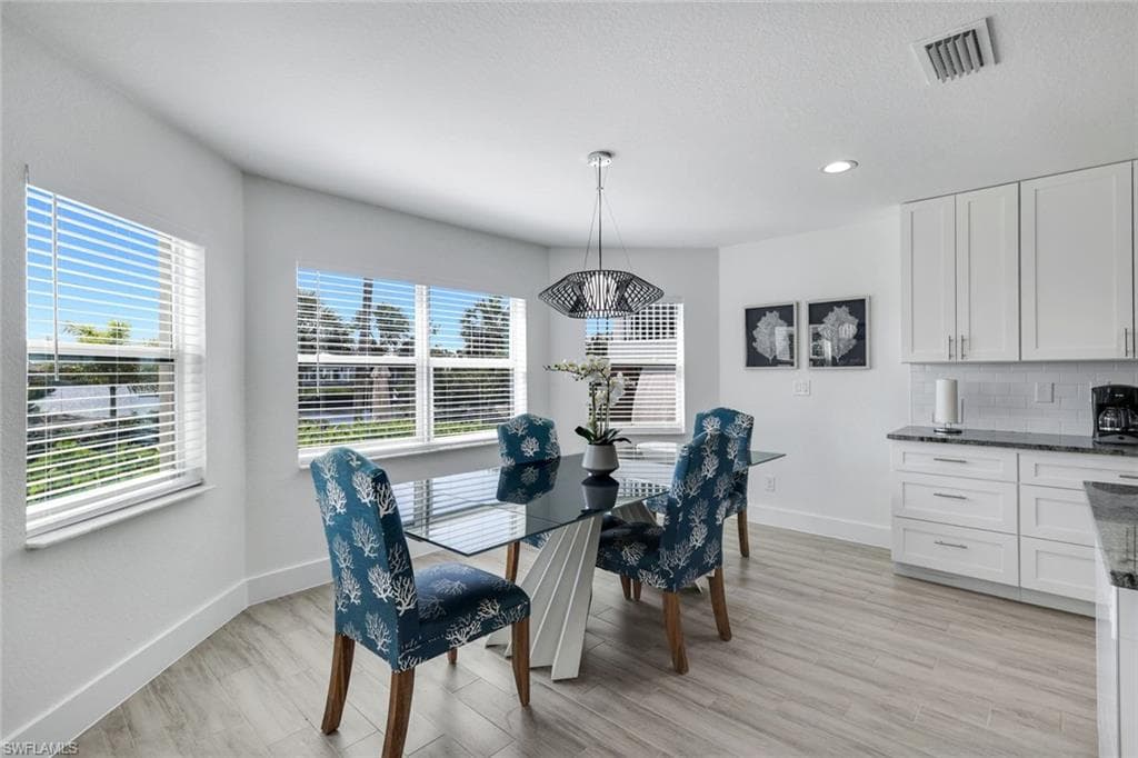 6053 Montego Bay LOOP-19
