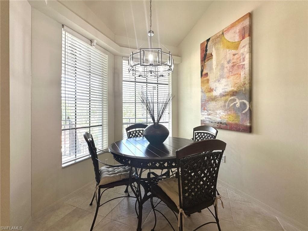 11041 Corsia Trieste WAY 204-10