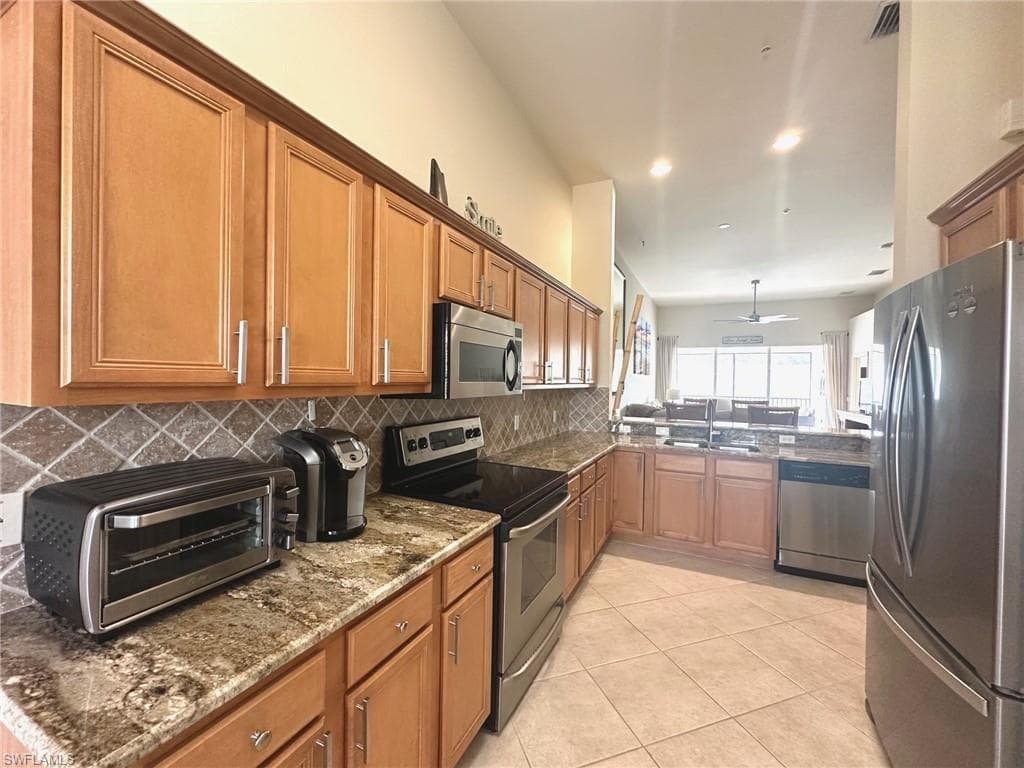 11041 Corsia Trieste WAY 204-11