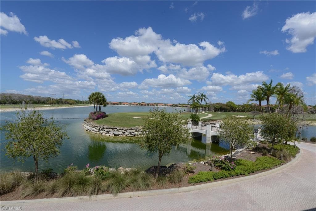 11041 Corsia Trieste WAY 204-40