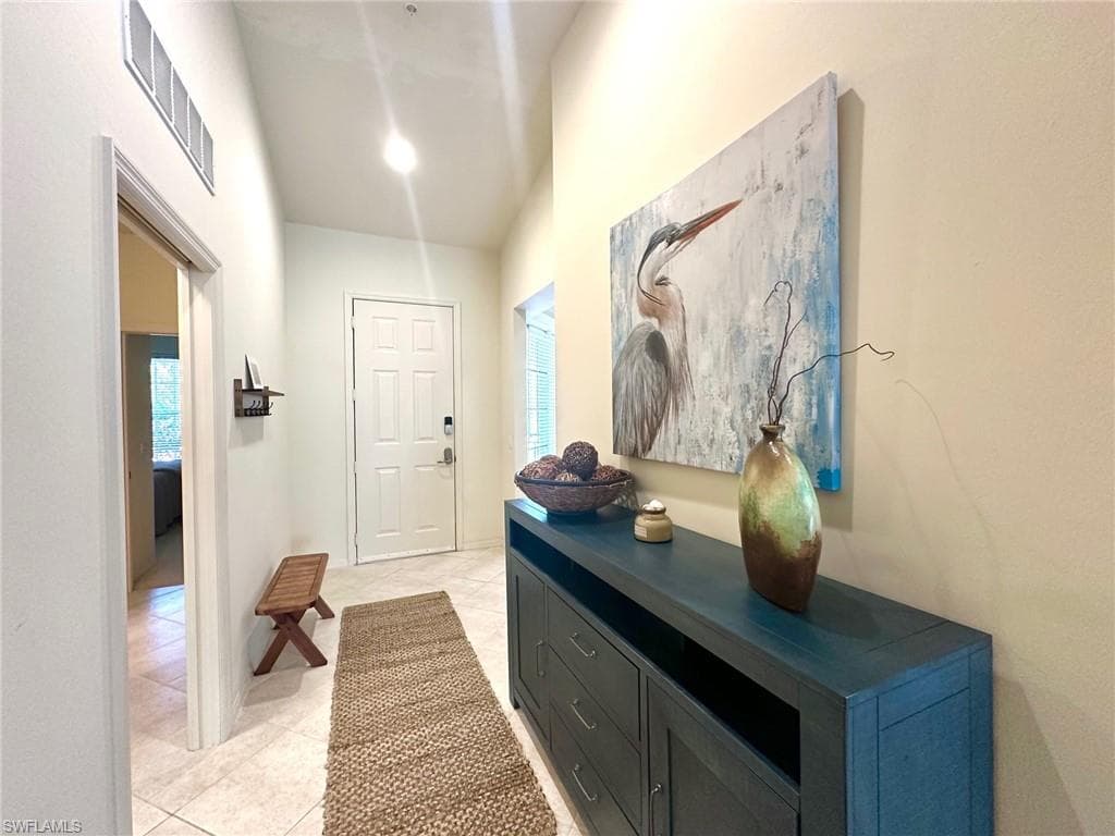 11041 Corsia Trieste WAY 204-8