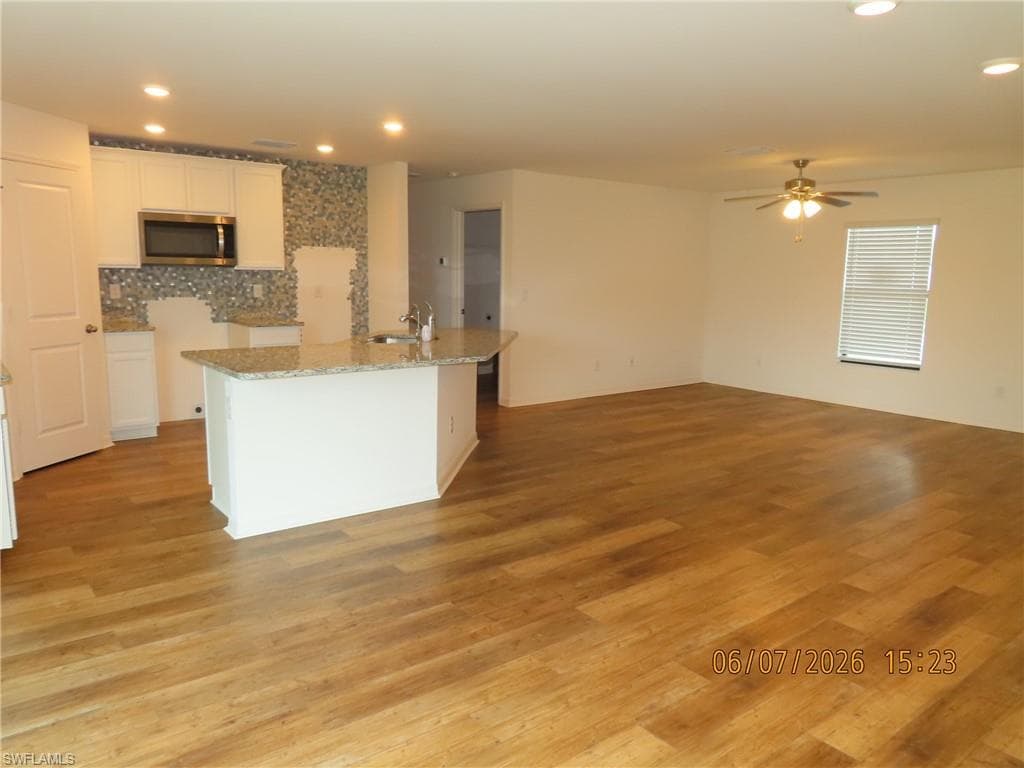 178 Blackstone DR-4