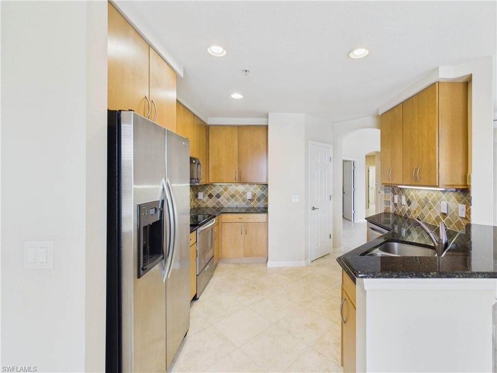 12971 Pennington PL 102-4