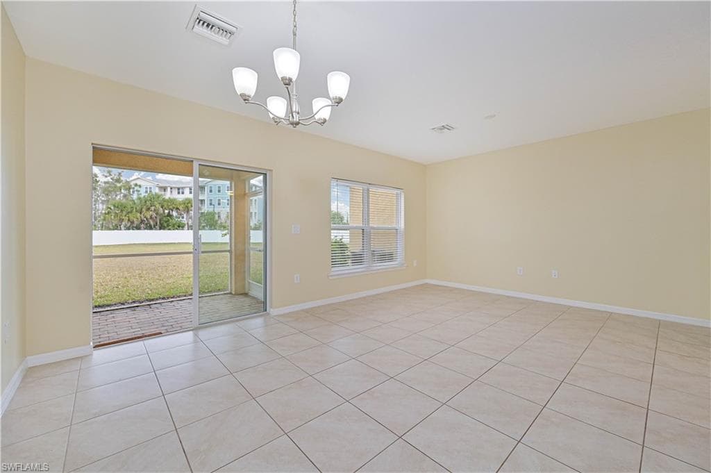 3739 Crofton CT-12