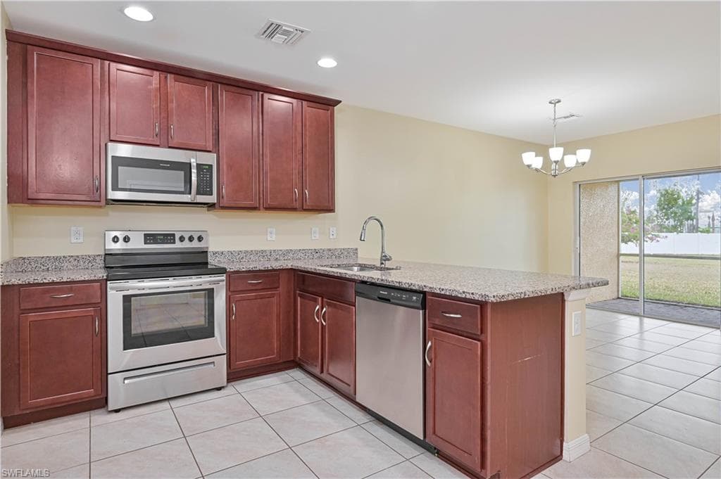 3739 Crofton CT-7