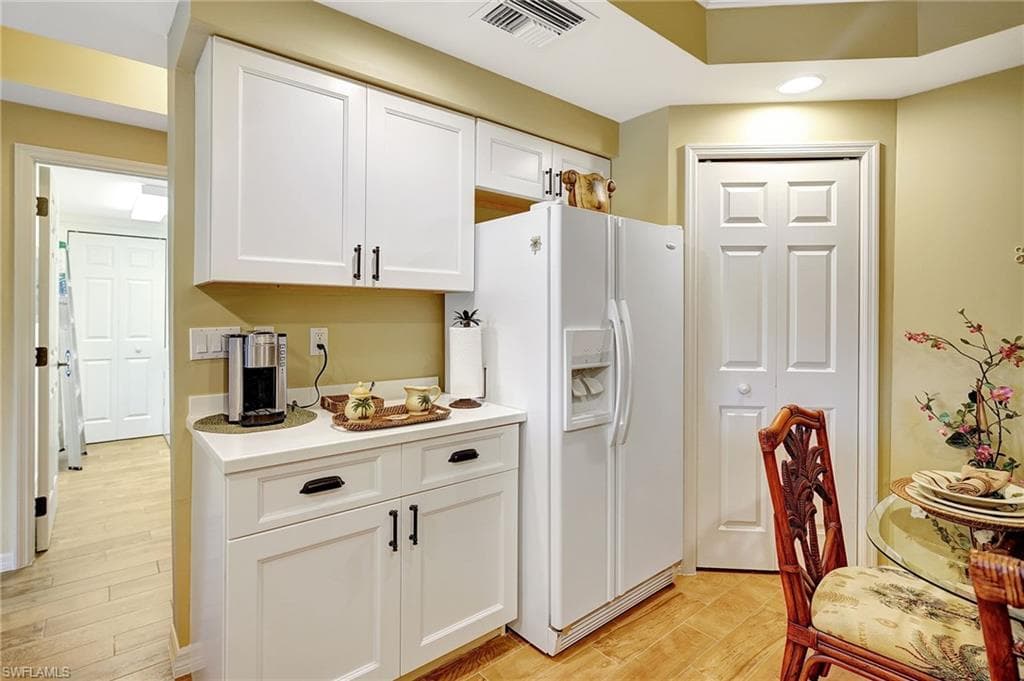 1791 Four Mile Cove PKWY 625-5