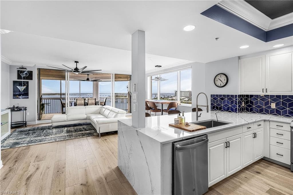 2090 W First ST 1210-13