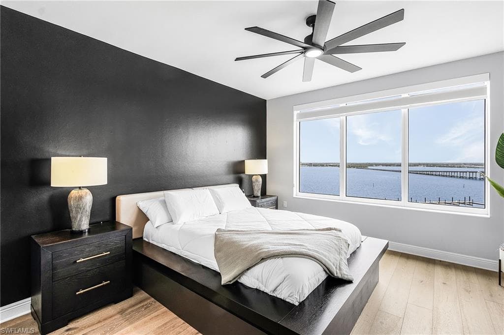 2090 W First ST 1210-17