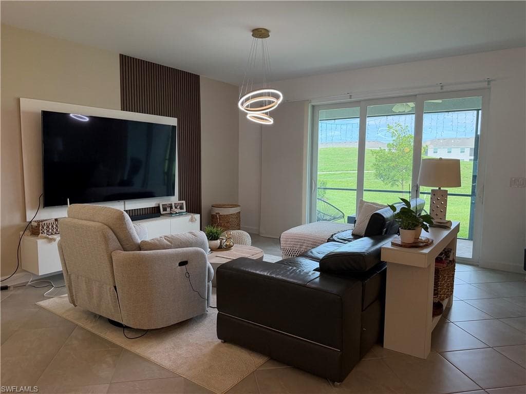 20555 Copperhead DR-23