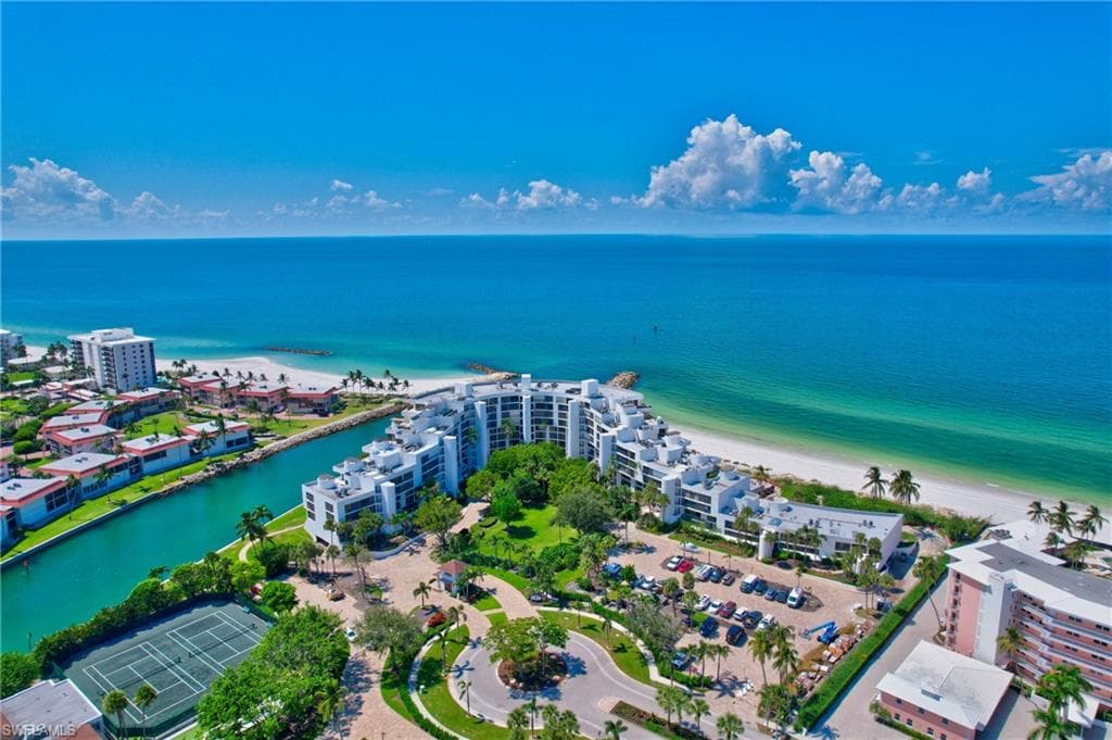 2357 Gulf Shore BLVD N 107-28