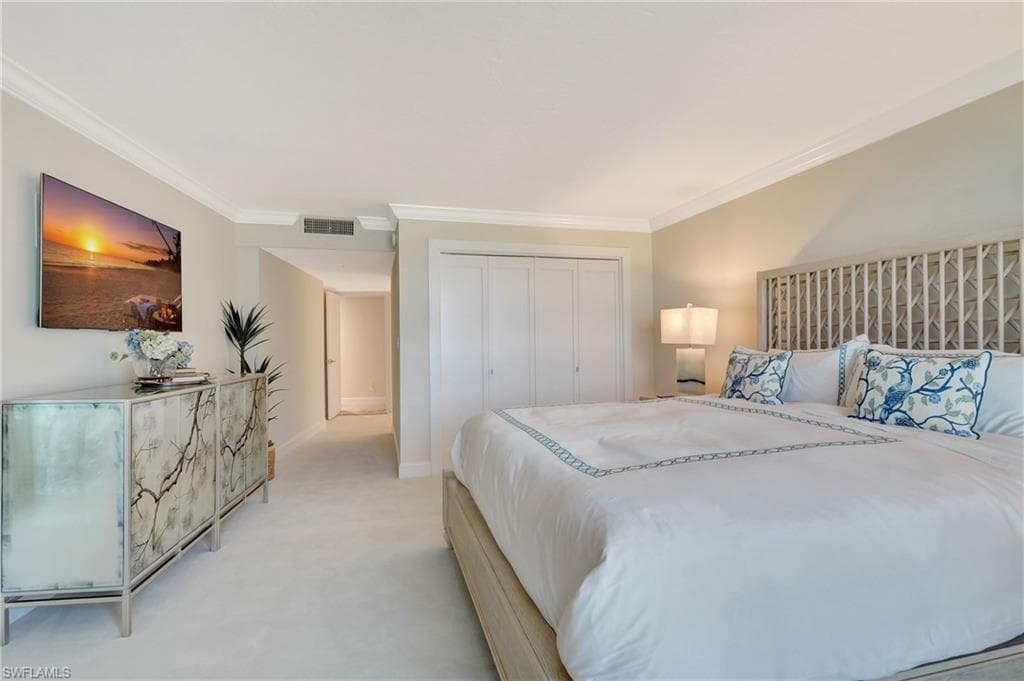 2357 Gulf Shore BLVD N 107-10