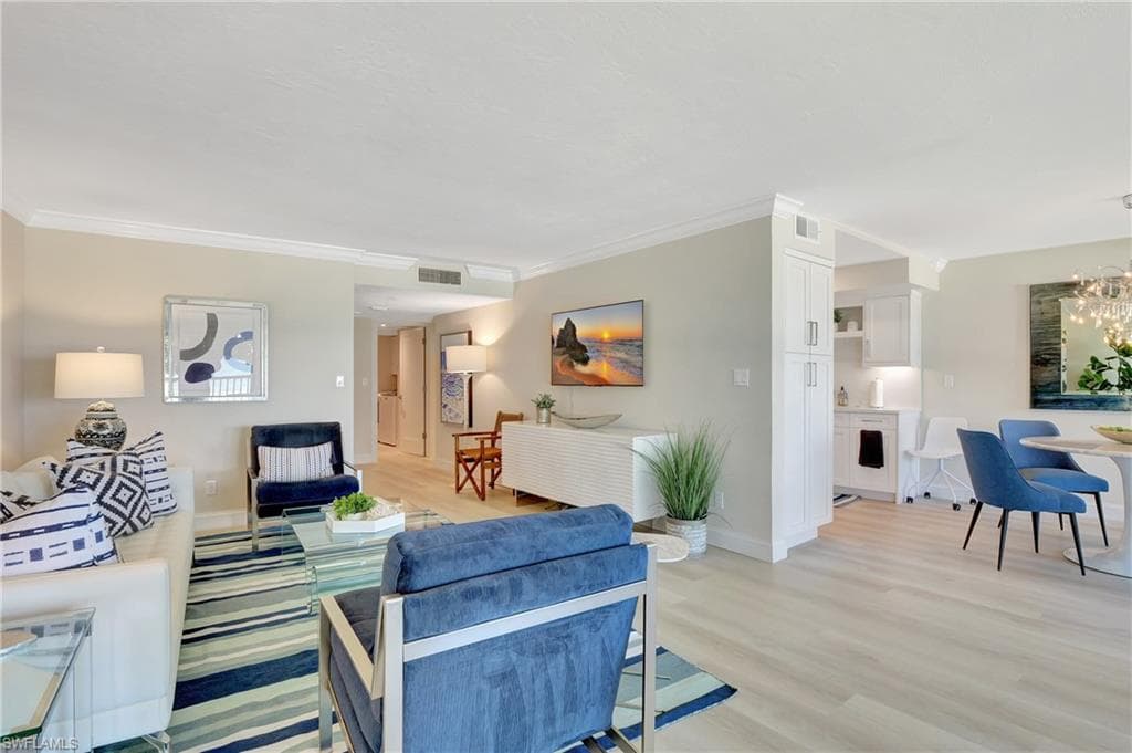 2357 Gulf Shore BLVD N 107-8