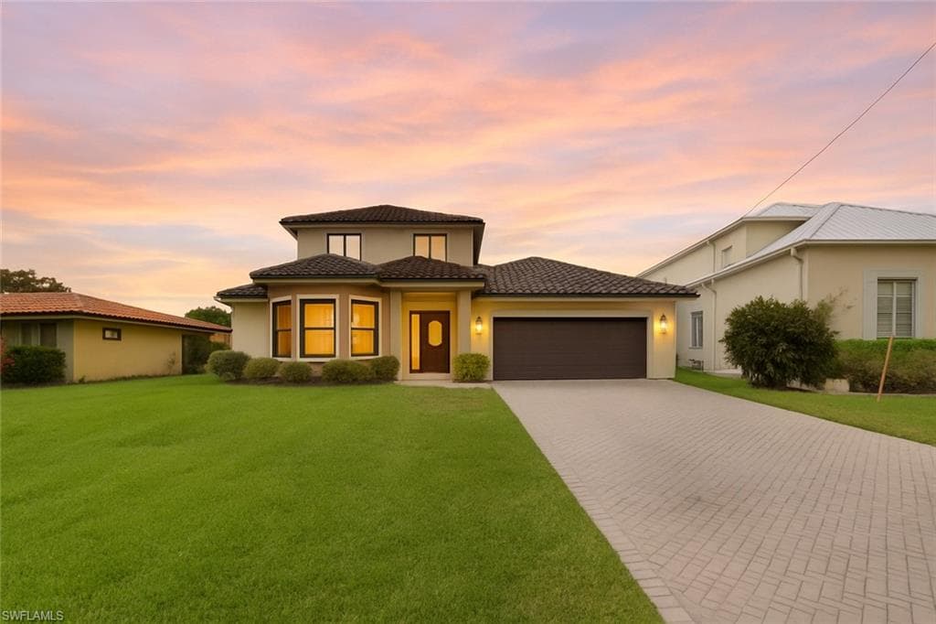 1535 Dolphin LN-41