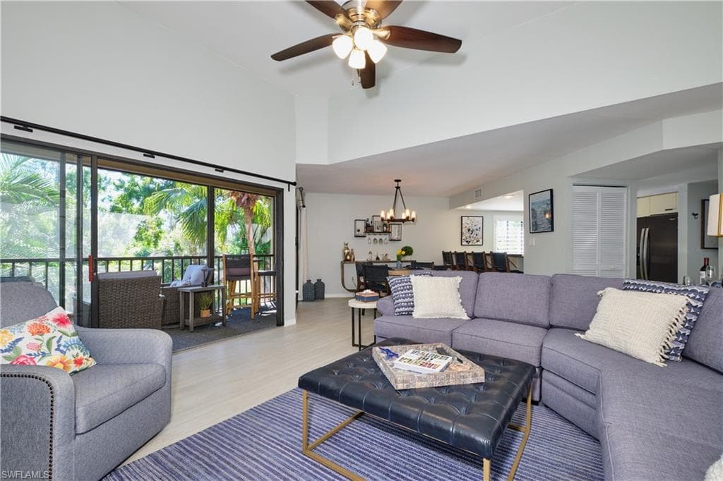 15121 Bagpipe WAY 202-6