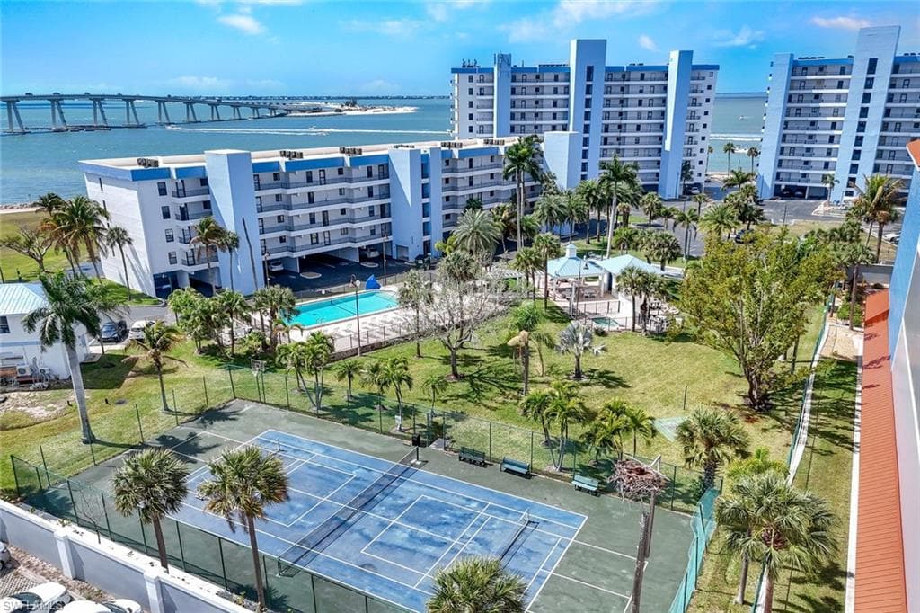 15021 Punta Rassa RD 402-23