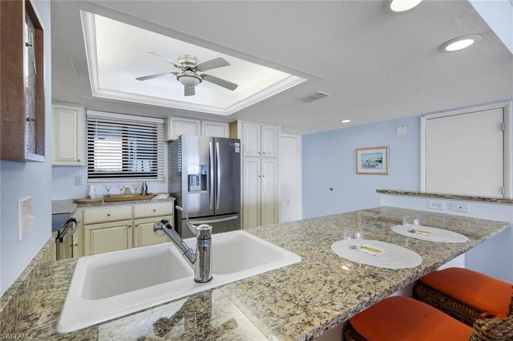 15021 Punta Rassa RD 402-10