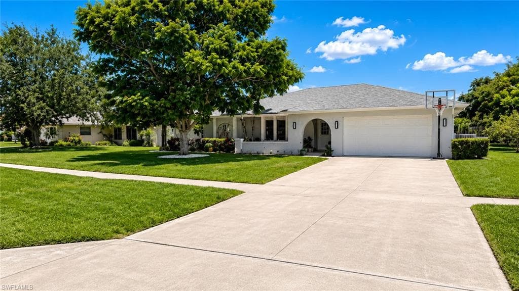 1089 Nottingham DR-3