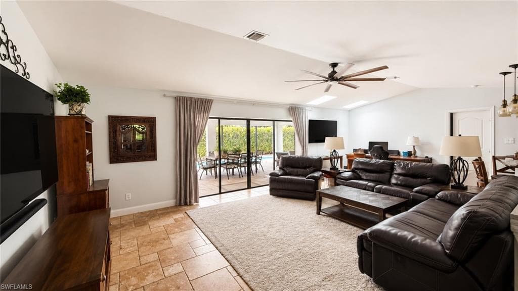 1089 Nottingham DR-10
