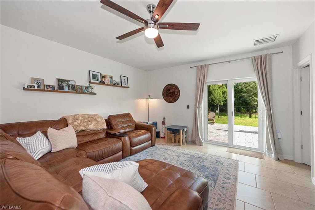 7149 Ponderosa Pine DR-6
