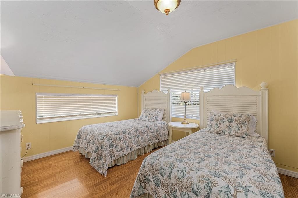 610 Donax ST 311-22