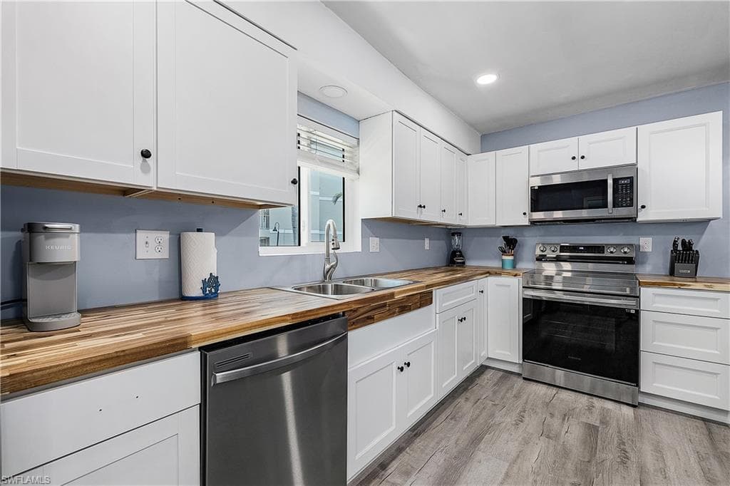 610 Donax ST 311-9