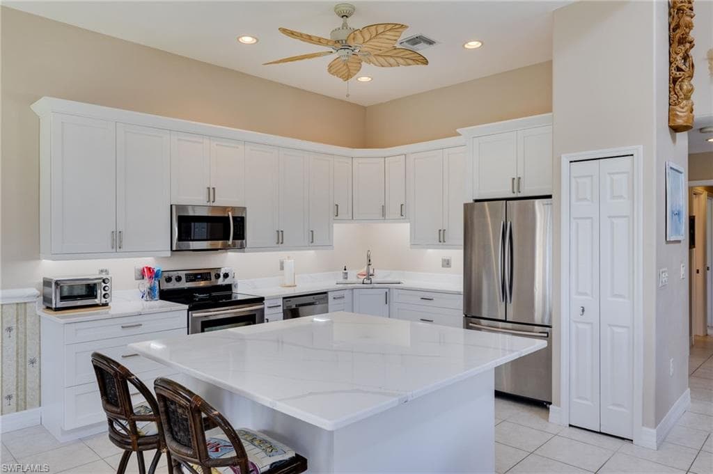 3593 Edgewood AVE-1