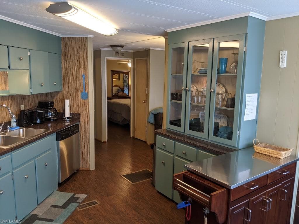 10011 Merion CT-5