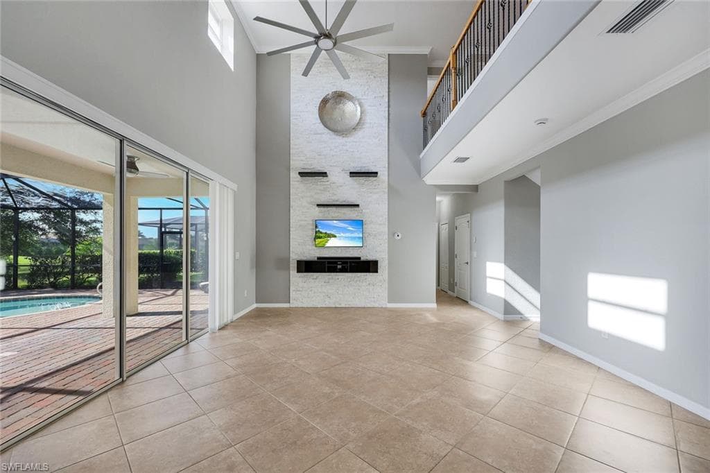 2262 Vermont LN-3